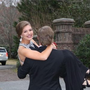 Meet your Posher, Maddie